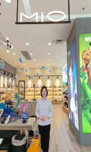 1768469162349719.png t_5b12a64e415b525.png